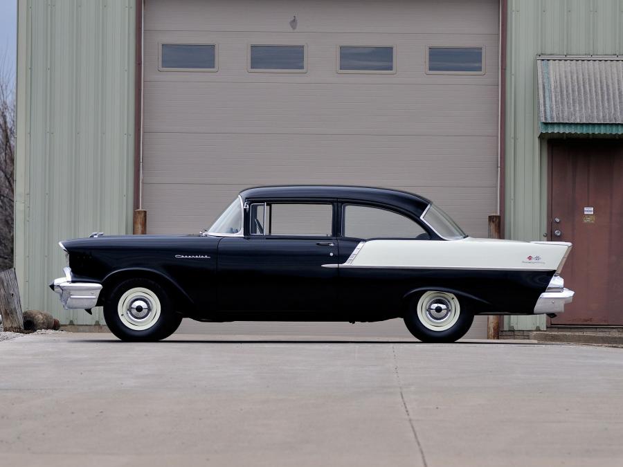 Chevrolet 150 2-Door Sedan 1957 года  (фото 9 из 12)